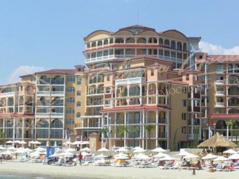 Апартамент с 1 спальней, Atrium, Елените