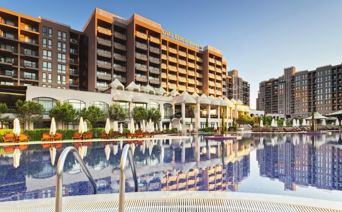  Квартиры от застройщика, Royal Beach Barcelo, г.Солнечный Берег