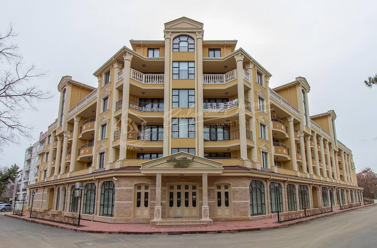 Студия в комплексе Флора Бийч Резорт/ Flora Garden Beach в г.Поморие