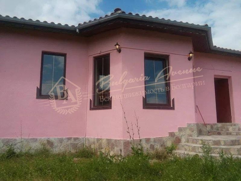 Дом в селе Близнаци, 20 км. от города Варна и 3 км. от курорта Камчия