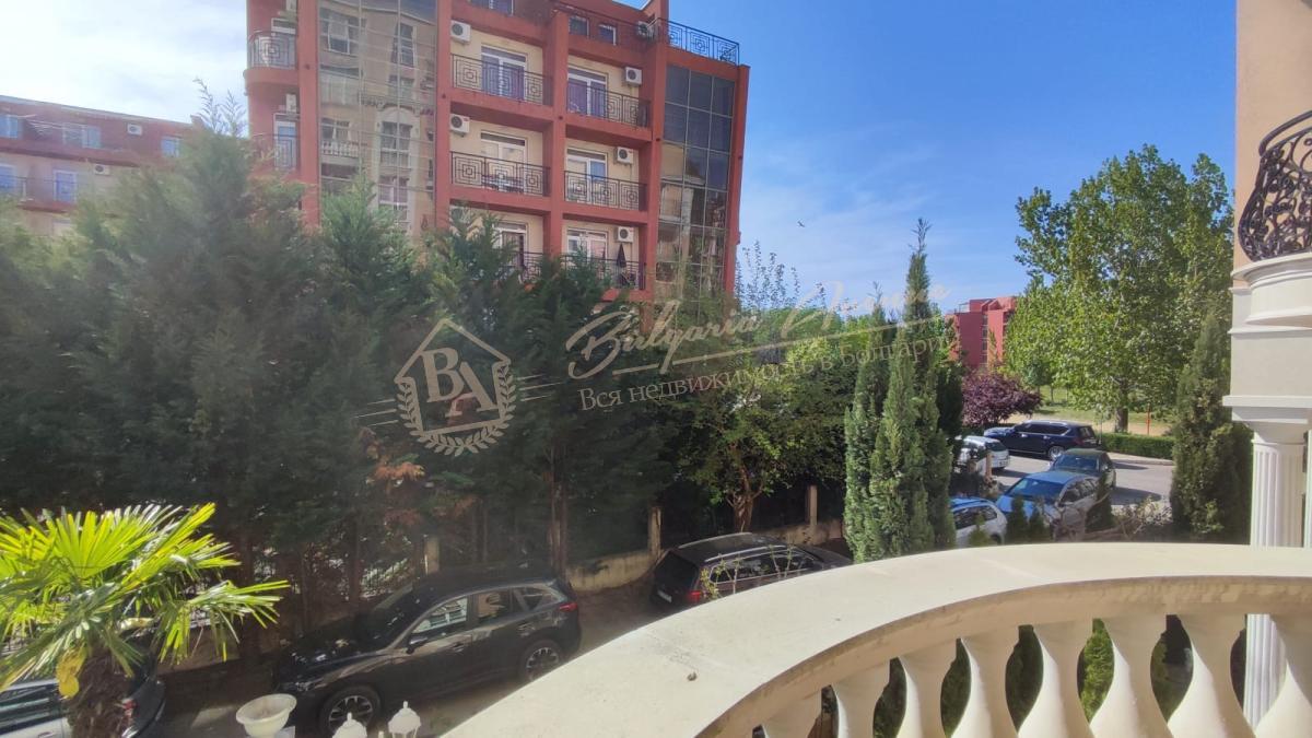 Роскошный апартамент с 2 спальнями в комплексе "Венера Палас", Солнечный берег