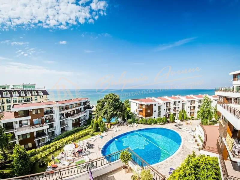 Двухкомнатная квартира в комплексе Messambria Fort Beach, Елените