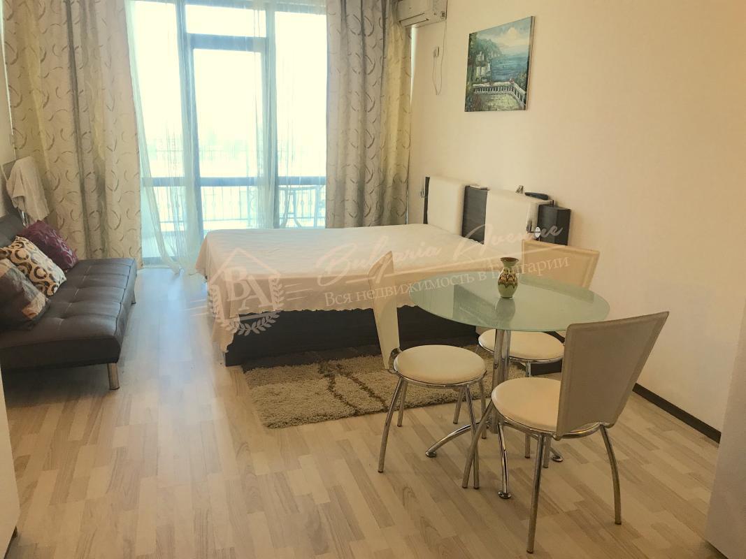 Уютная, просторная квартира в 120 м от моря в к.Солнечный Берег