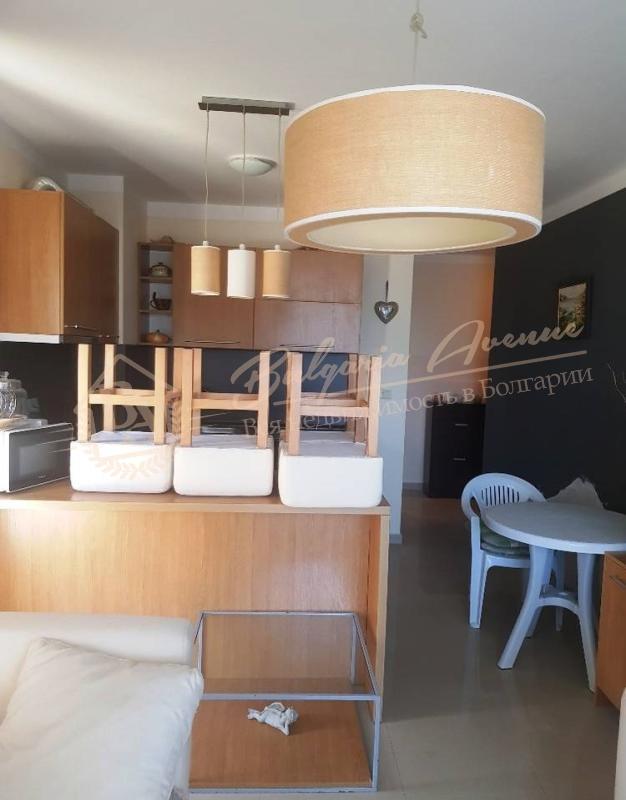 Дизайнерская студия в комплексе Paradise Bay видом на море в г.Созополе