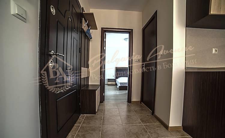 Двухкомнатная квартира для ПМЖ в 250 м от пляжа в г.Несебър