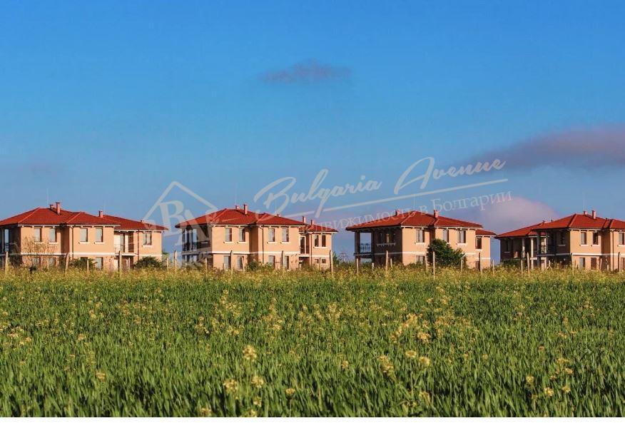Виллы на побережье Черного моря от 190.000 euro - жилой комплекс Pomorie Luxury Village  