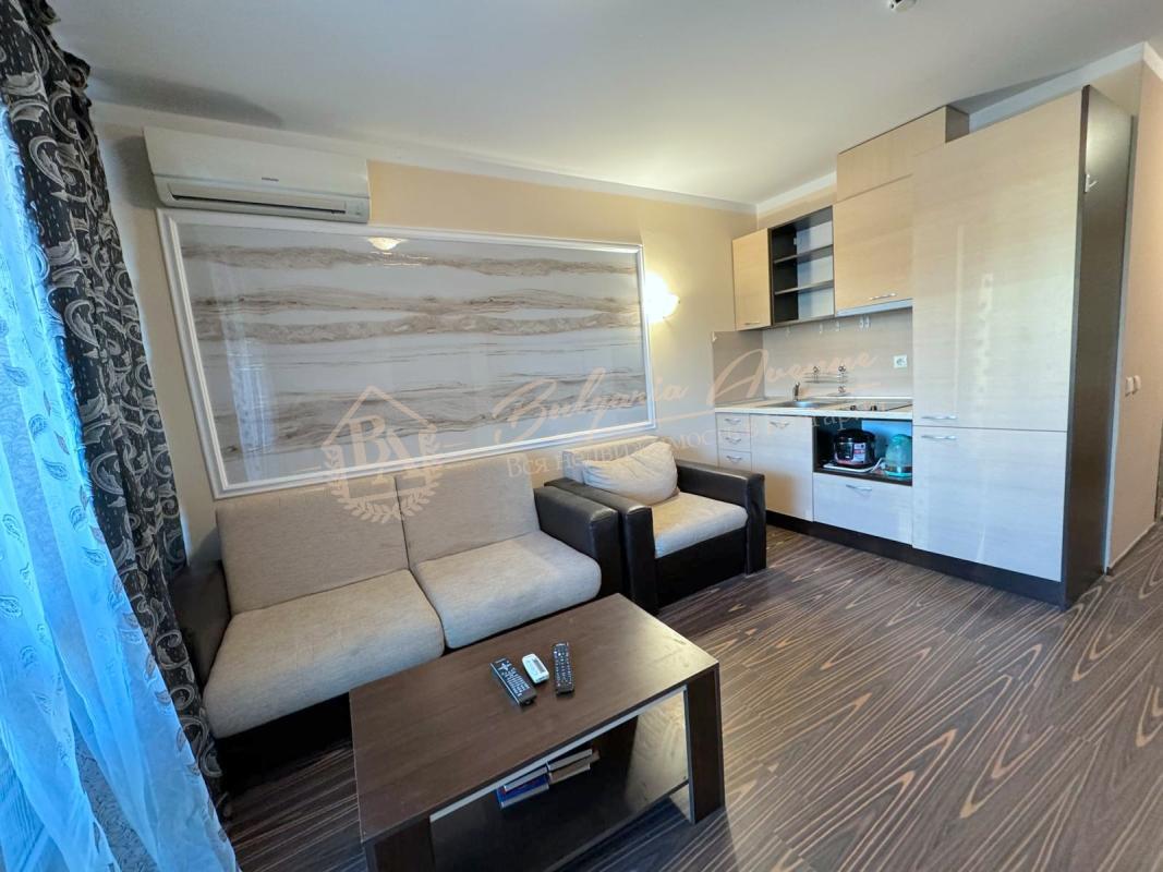 Двухкомнатный апартамент в комплексе «Sunny Beach Plaza», Солнечный берег