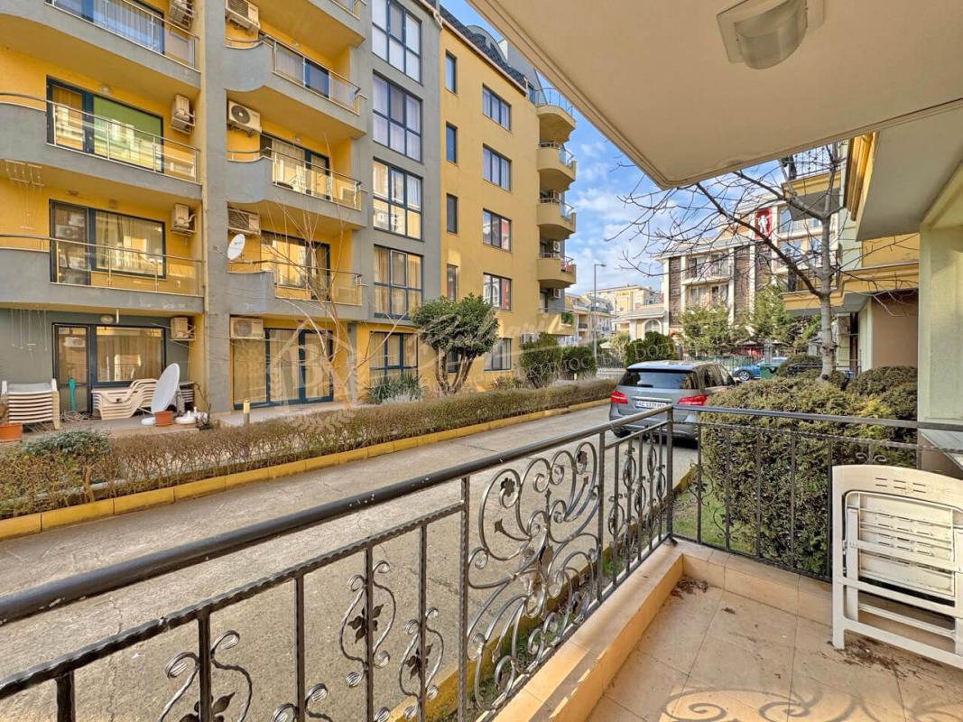 Студия на партере в Magnolia Residence 2, Солнечный берег