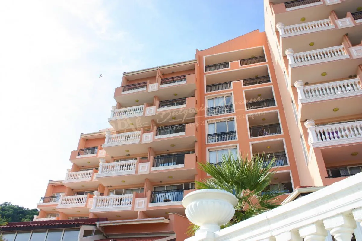 Студия, Royal Marina, Елените