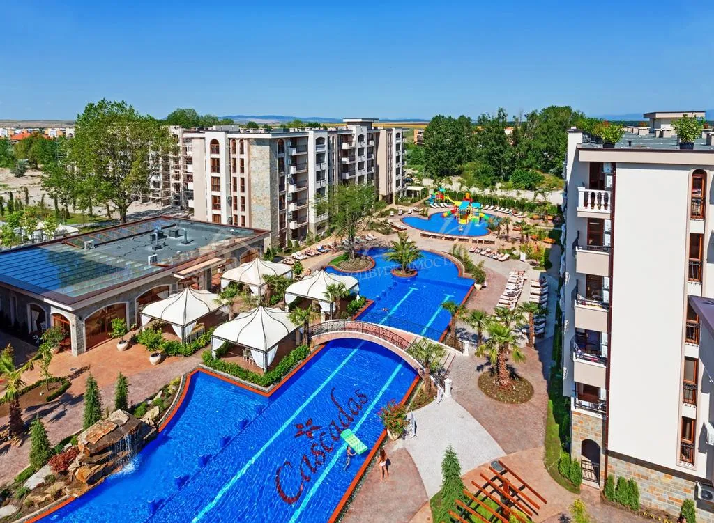 Студия в Комплексе Каскадас, площадь 33 кв.м, г.Солнечный Берег. На 8 000 евро дешевле, чем у застройщика.