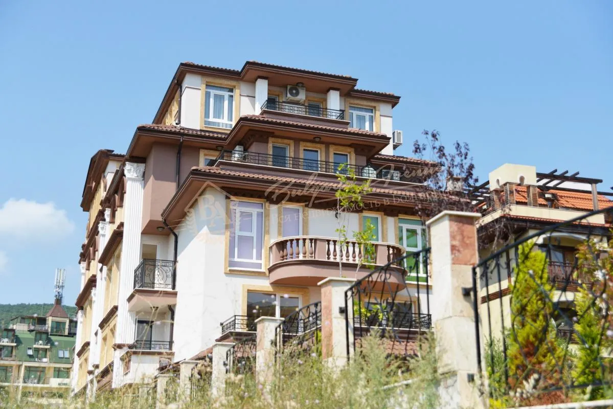 Апартамент с 2 спальнями, Mellia Vlas, г.Святой Влас