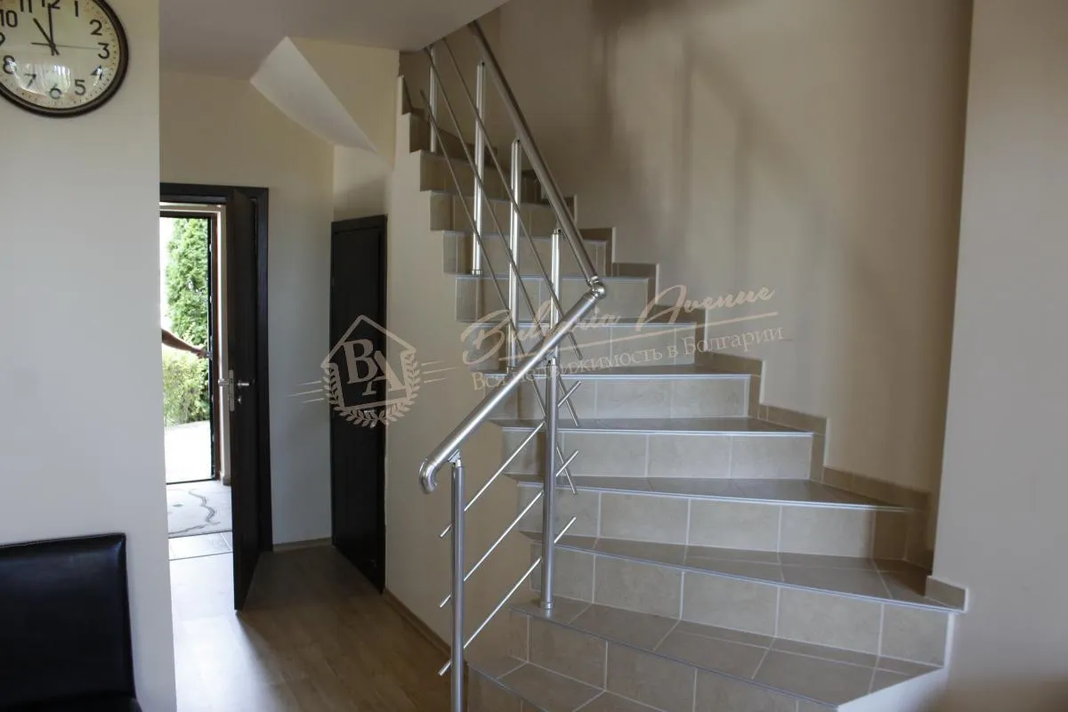 Таунхаус, Chairite, Кошарица