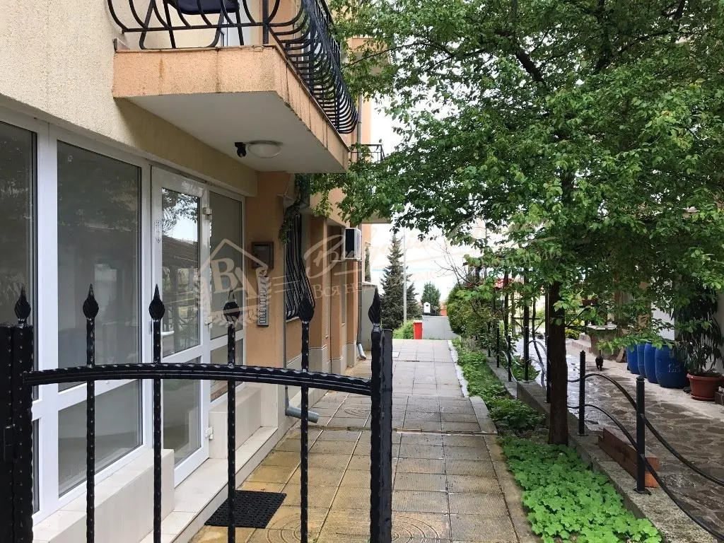 Квартира с 1 спальней в Русалка. ПМЖ. Панорамный вид на море.