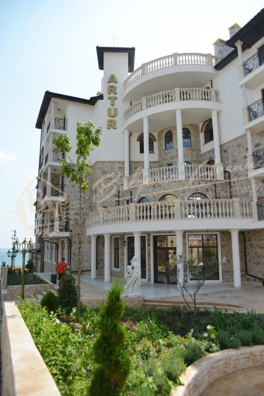 Студия, Artur, г.Святой Влас