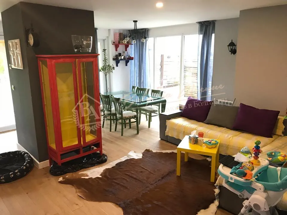 Дом с видом на море и горы, обл.Варна