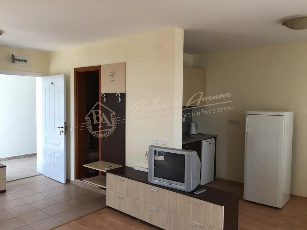 Студия, Crown Fort, г.Святой Влас