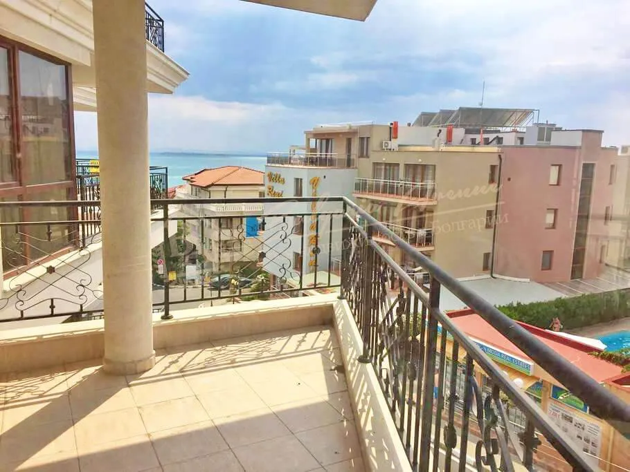 Квартиры с видом на море, Villa Calabria, г.Святой Влас