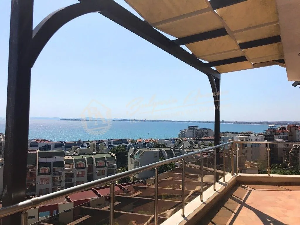 Большая квартира в элитном жилом доме, Millennium, г.Святой Влас