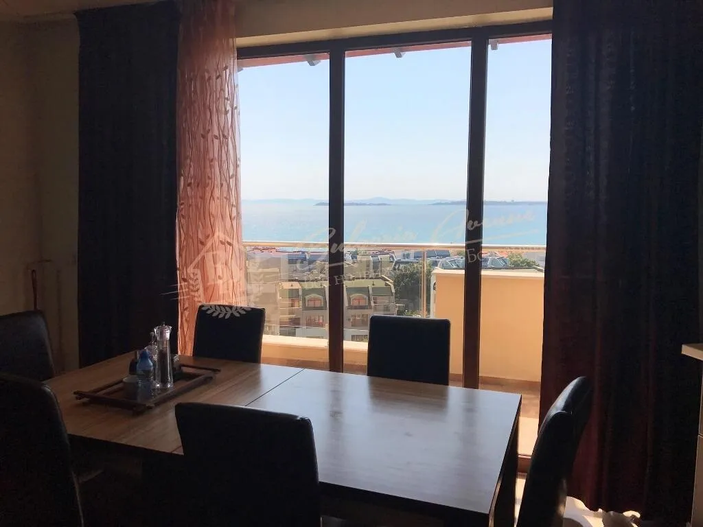 Большая квартира в элитном жилом доме, Millennium, г.Святой Влас