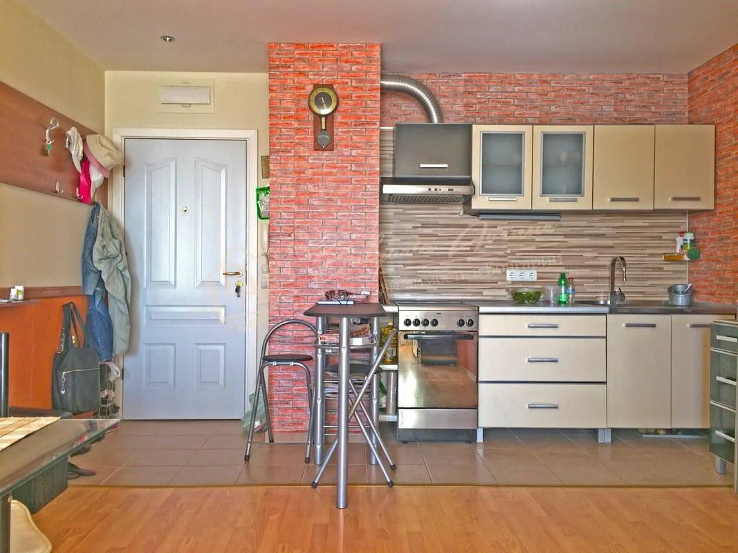 Недорогая двухкомнатная квартира, Nessebar Fort, г.Солнечный Берег