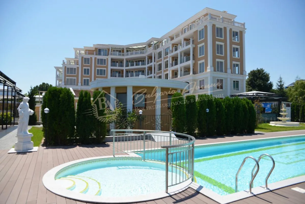 Квартиры от застройщика, Rome Palace, г.Солнечный Берег