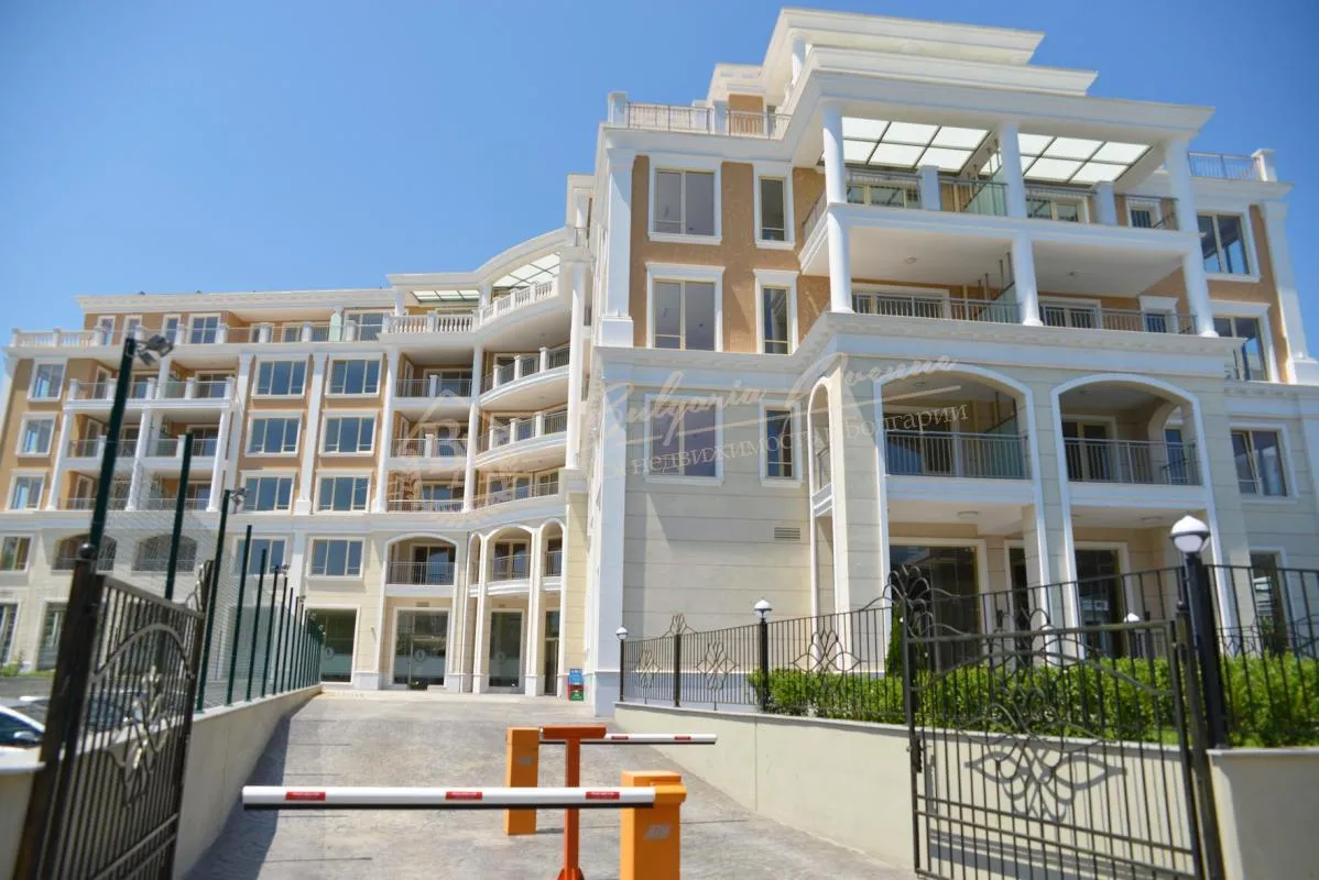 Квартиры от застройщика, Rome Palace, г.Солнечный Берег