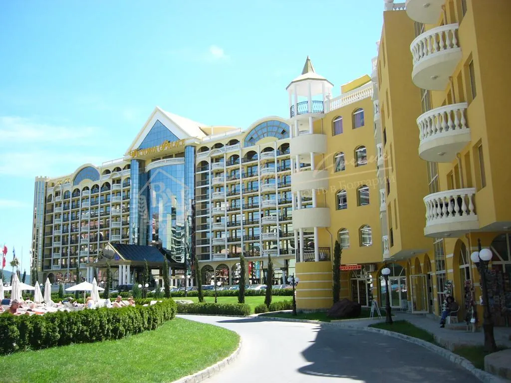 Шикарный апартамент у самого моря, Victoria Residence, г.Солнечный Берег