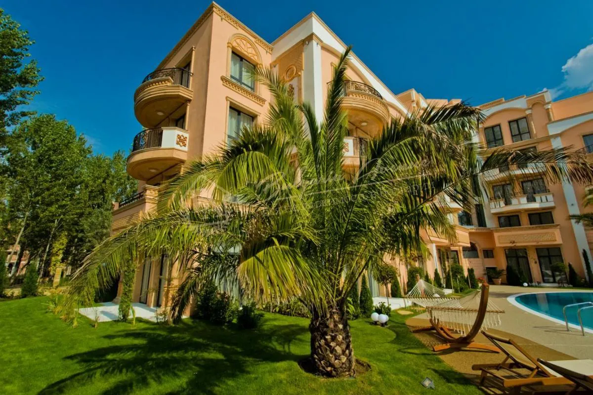 Квартиры от застройщика, Aphrodite Rose, г.Солнечный Берег