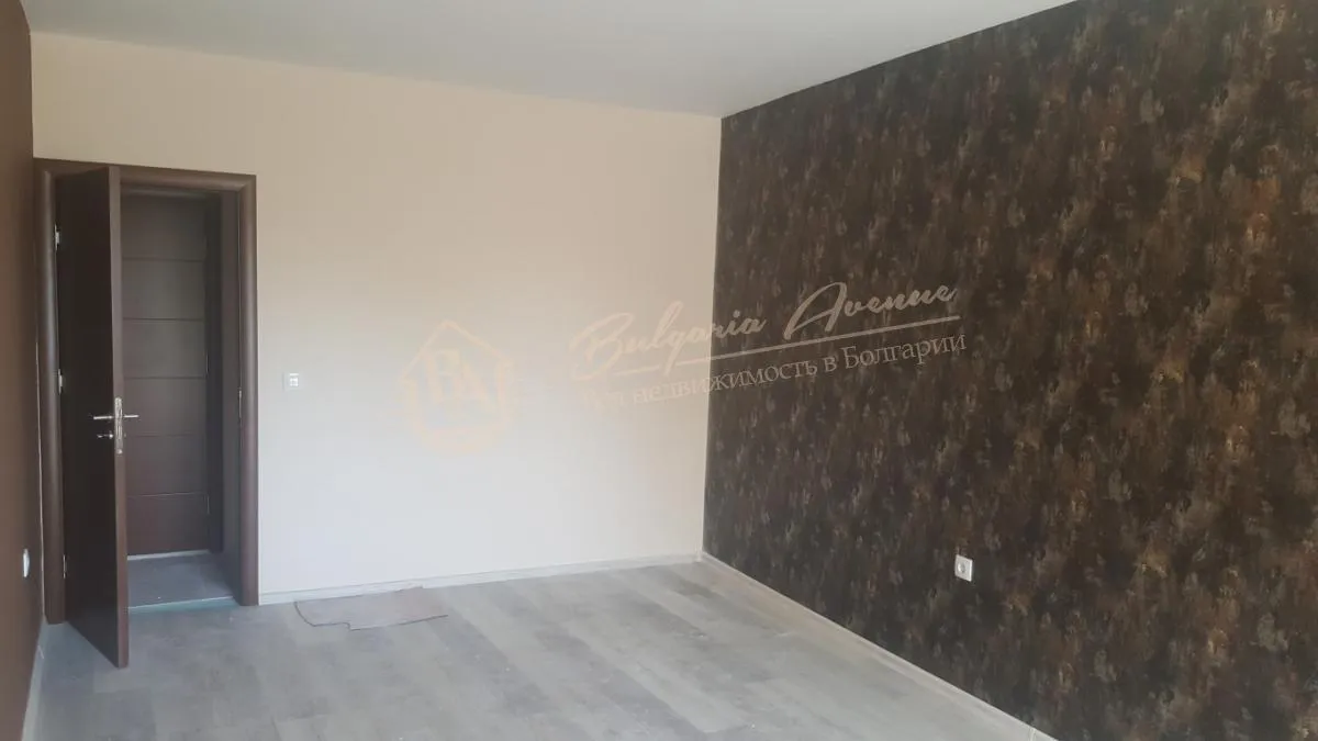 Просторная квартира с 1 спальней и ремонтом в г.Варна