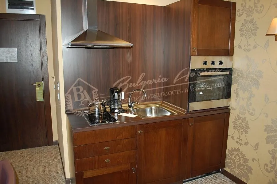 Люксово оборудованный двухкомнатный апартамент, Royal Beach Barcelo, г.Солнечный Берег