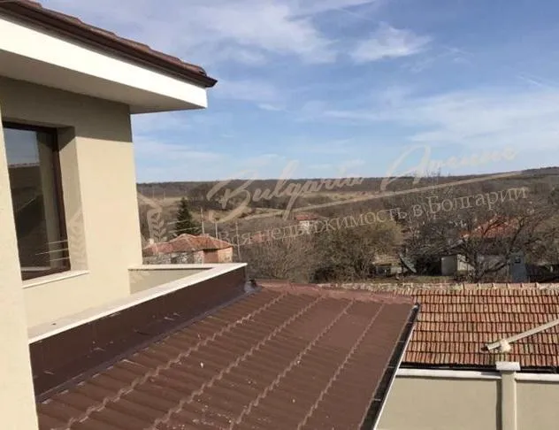 Замечательный дом по разумной цене, обл.Варна