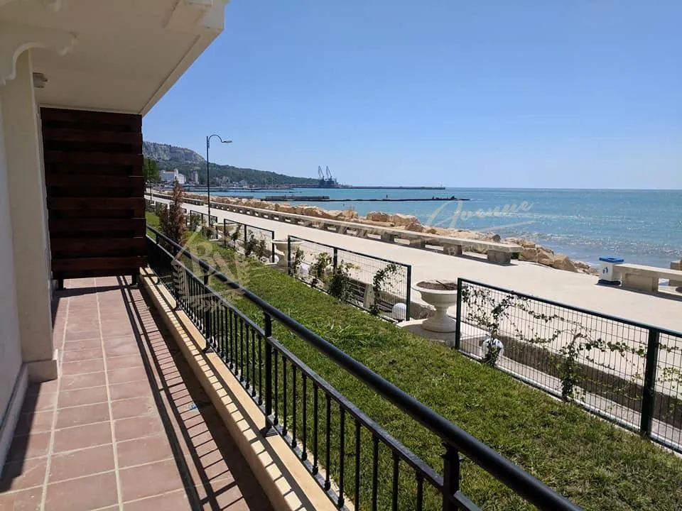 Квартира на первой линии в г.Балчик