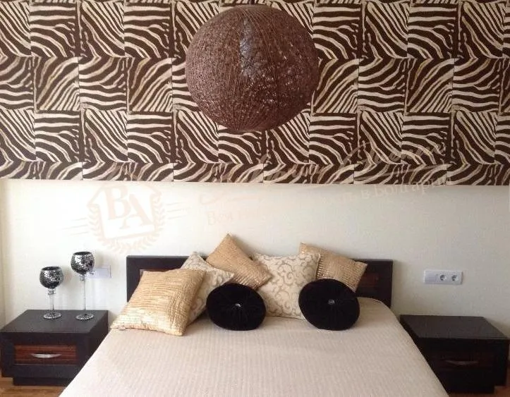 Новый дом с бассейном класса люкс, 900м до пляжа, г.Варна