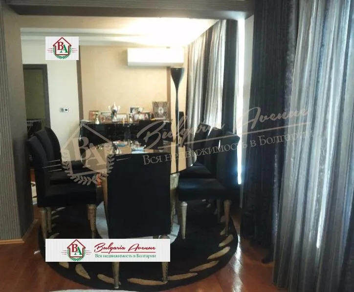 Трехэтажный люксозный дом высокого качества, 500м до моря, г.Варна