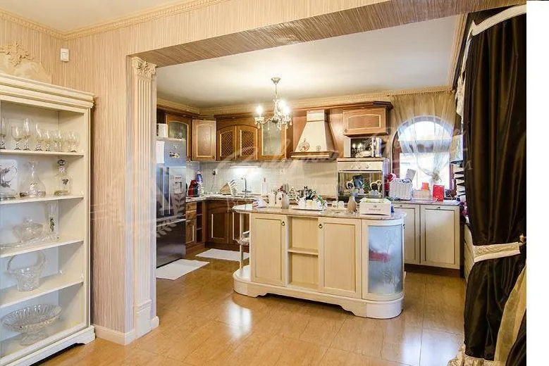 Стильный дом с перфектной панорамой на море, 850м до пляжа, г.Варна