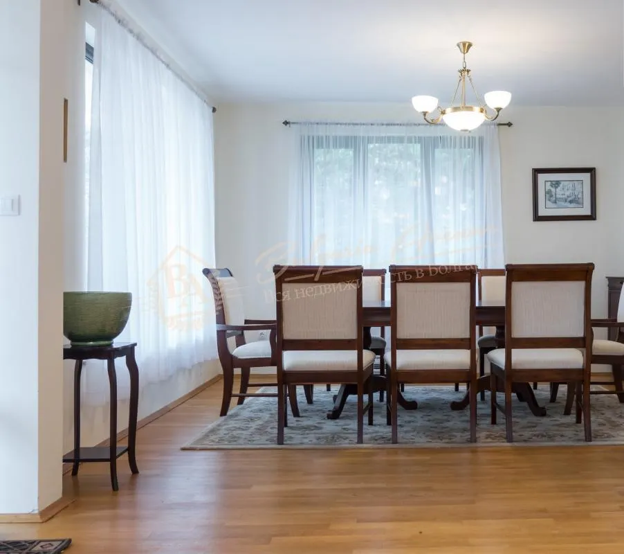 Элитный, частный дом на первой линии Морского Приморского Парка, г.Варна