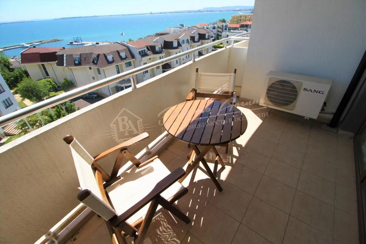 Апартамент с 1 спальней, панoрамой на море в г.Св.Влас