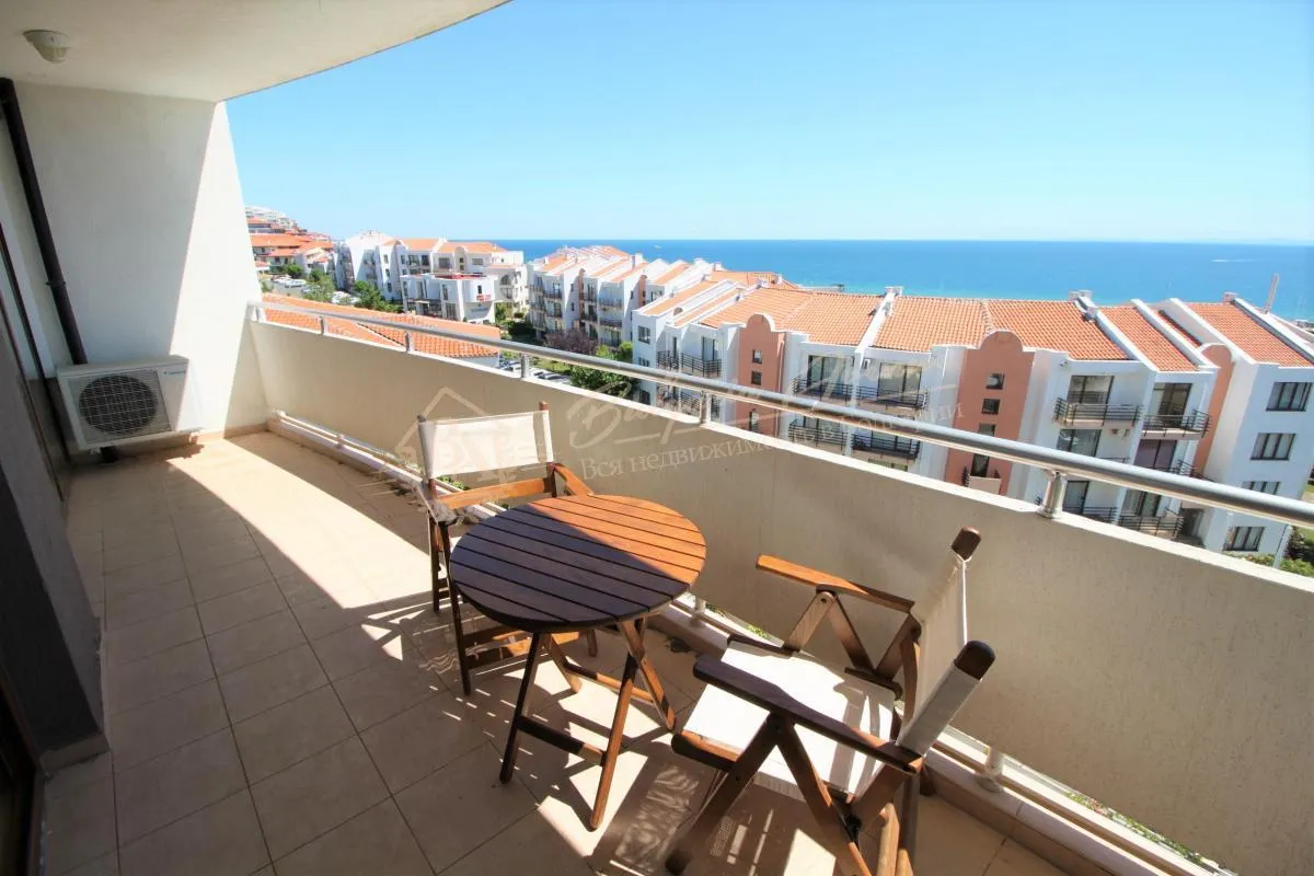 Апартамент с 1 спальней, панoрамой на море в г.Св.Влас