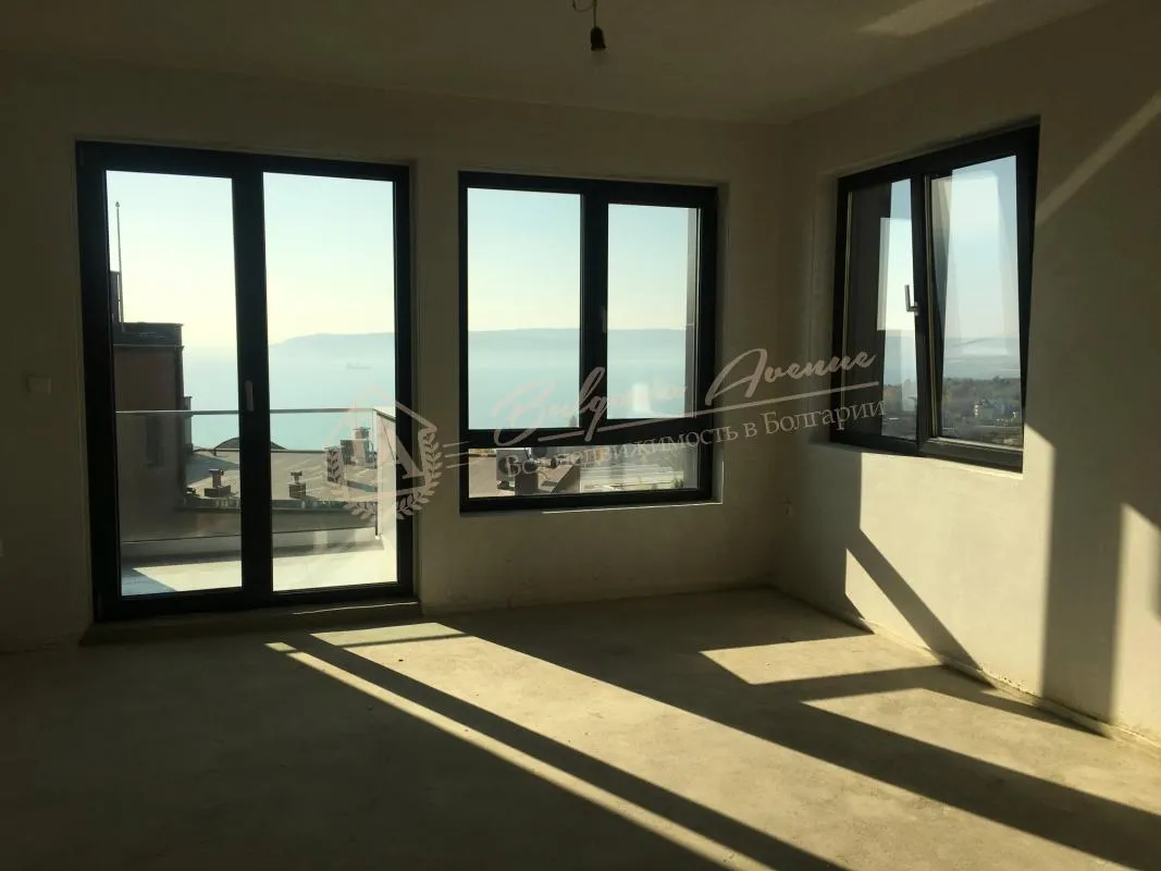 Трехкомнатная квартира в районе Св.Никола, рядом с парком в г.Варна.