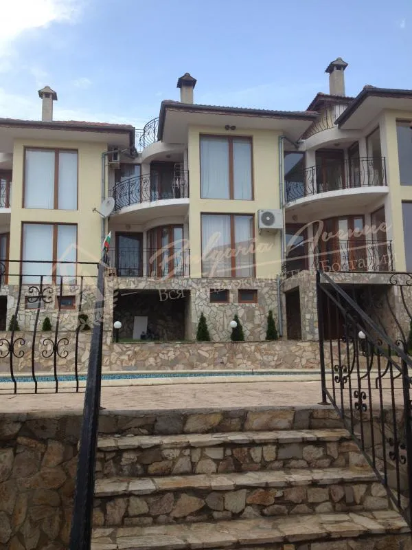 Однофамильный дом с видом на море и чистым воздухом