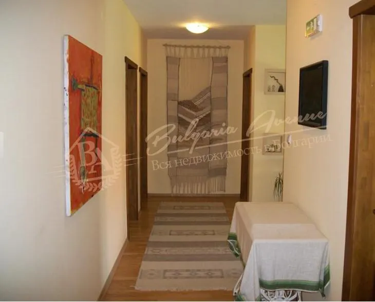 Двухэтажный эко дом у моря с шикарным плодовым садом, обл.Варна