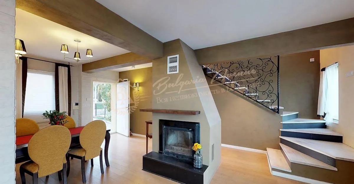 Частный дом, средиземноморского стиля с видом на море в коттеджном поселке