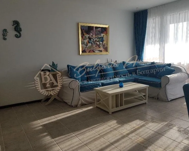 Элитный дом на первой линии с панорамным видом на море в г.Созополь