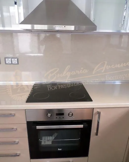 Новый, жилой дом. Старый город - Поморие. Без таксы поддержки.