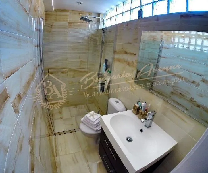 Стильная квартира с 1 спальней и видом на море в г.Поморие