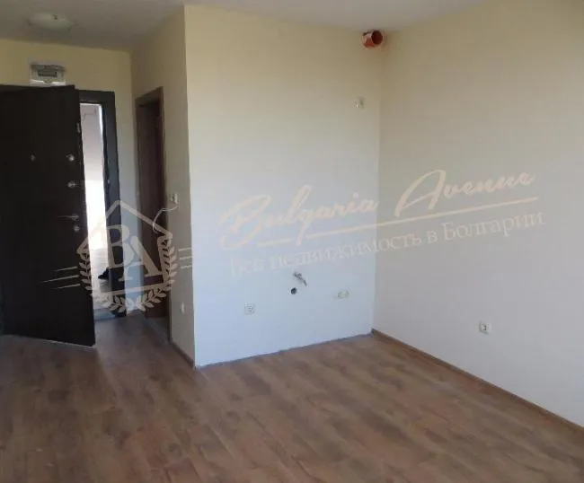 Студия с видом на море на южном побережье Болгарии в 300м от моря, Равда