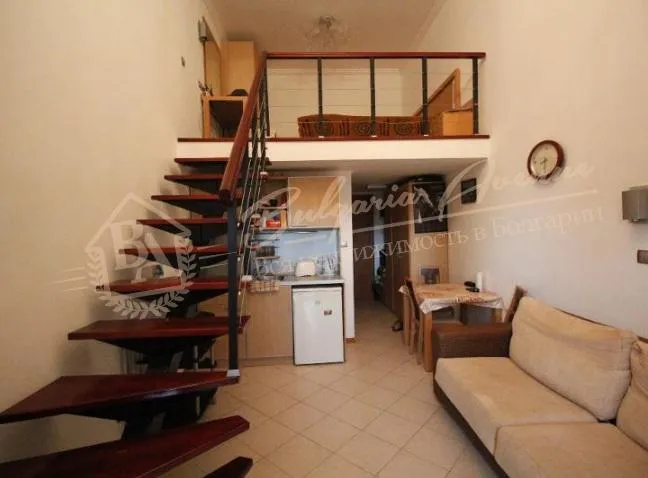 Студия мезонет на первой линии с собственным пляжем, Равда