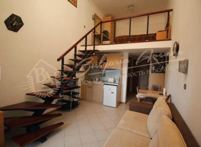 Студия мезонет на первой линии с собственным пляжем, Равда