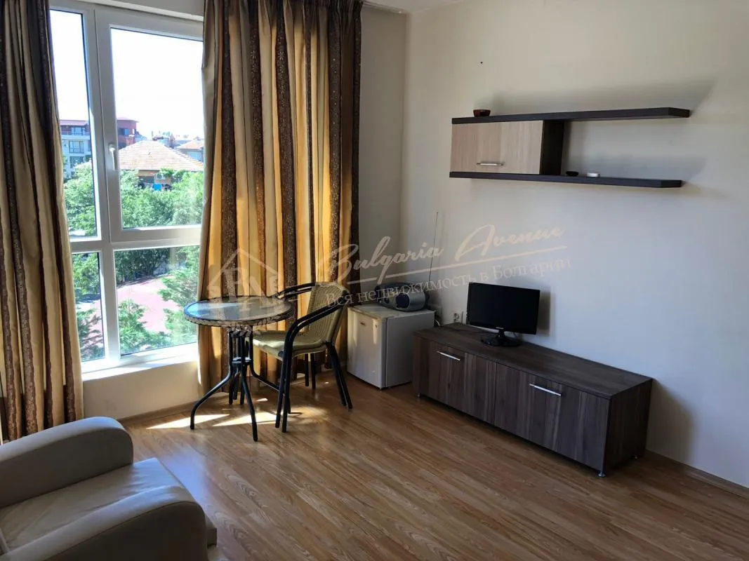 Апартамент с 1 спальней на южном побережье Болгарии в 150м от моря, Равда