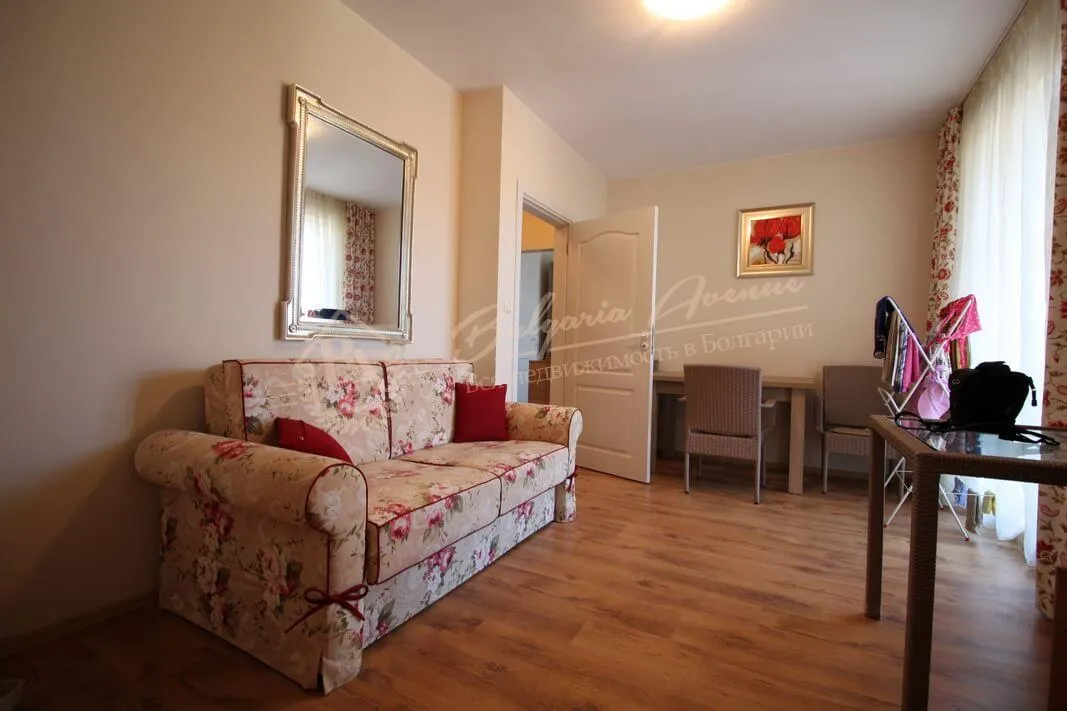 Апартамент с 1 спальней класса люкс на южном побережье в 120м от моря, Равда